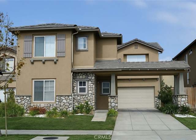 Property at 2237 Pajaro St, Oxnard, CA 93030, 4 beds, 2.5 baths