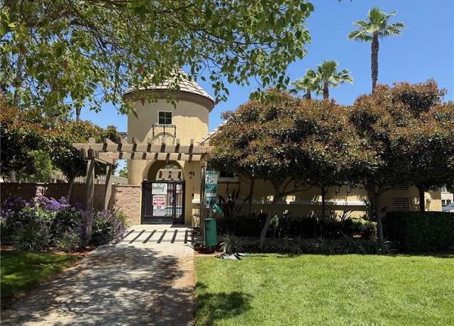 Property at 28266 Socorro St #92, Murrieta, CA 92563, 3 beds, 2.5 baths