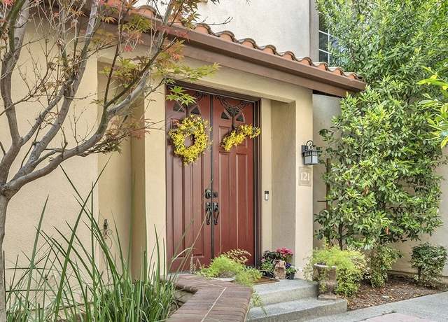 Property at 121 Pasto Rico, Rancho Santa Margarita, CA 92688, 2 beds, 2.5 baths