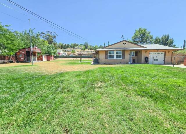 Property at 1804 El Cajon Ln, Ramona, CA 92065, 4 beds, 2 baths