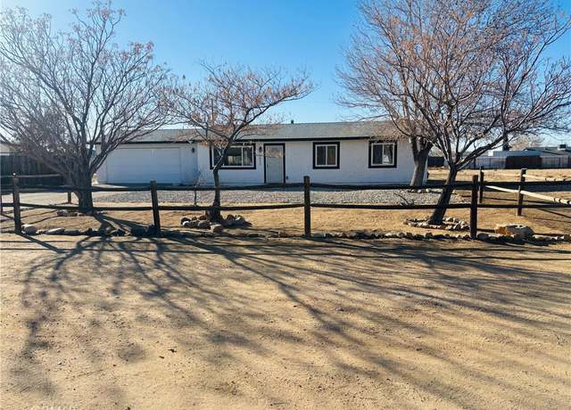 Property at 10852 Navajo Rd, Apple Valley, CA 92308, 3 beds, 2 baths