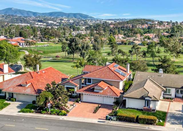 Property at 1211 Countrywood Ln, Vista, CA 92081, 4 beds, 3 baths