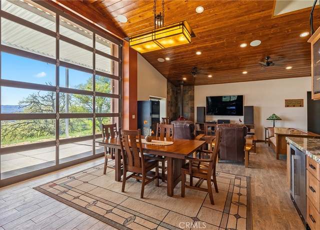 Property at 4235 Vista Del Lago, Santa Margarita, CA 93453, 2 beds, 2 baths