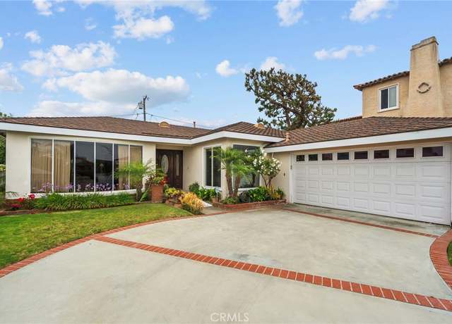 Property at 140 Camino De Las Colinas, Redondo Beach, CA 90277, 3 beds, 2 baths