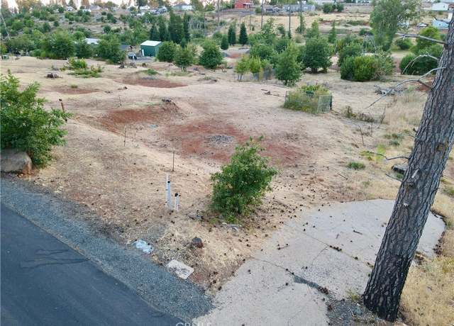 Property at 5493 Edgewood Ln, Paradise, CA 95969