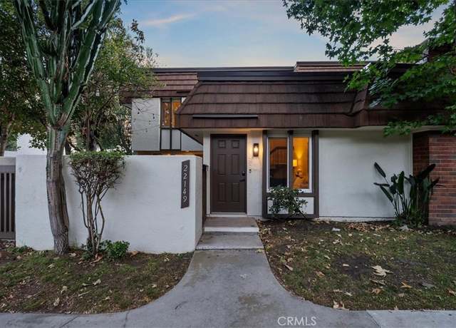 Property at 22149 James Alan Cir, Chatsworth, CA 91311, 3 beds, 3 baths