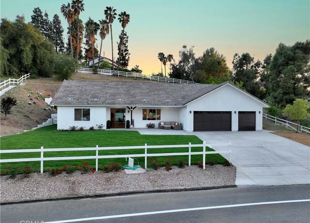 Property at 30233 Del Rey Rd, Temecula, CA 92591, 3 beds, 2.5 baths