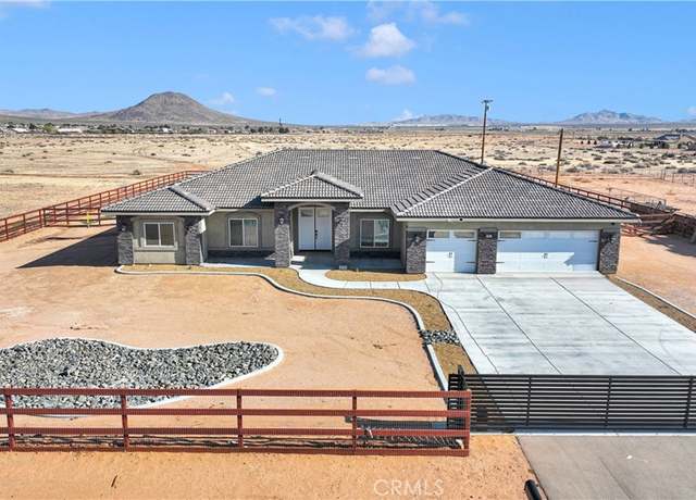 Property at 21192 Zuni Rd, Apple Valley, CA 92307, 4 beds, 3.5 baths