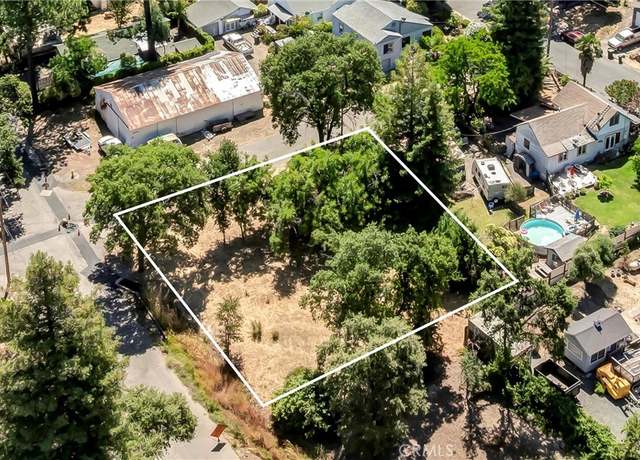 Property at 521 10th St, Lakeport, CA 95453