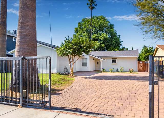 Property at 22151 Ingomar St, Canoga Park, CA 91304, 4 beds, 2 baths