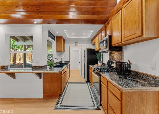 Property at 604 Sequoia St, San Bernardino, CA 92407, 3 beds, 2 baths