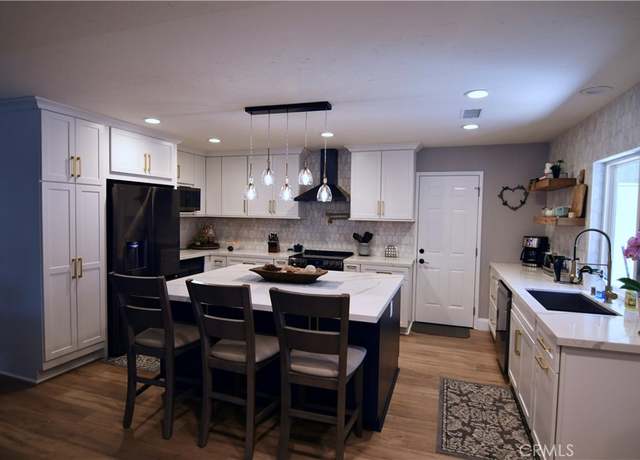 Property at 22551 Costa Bella Dr, Lake Forest, CA 92630, 3 beds, 2 baths
