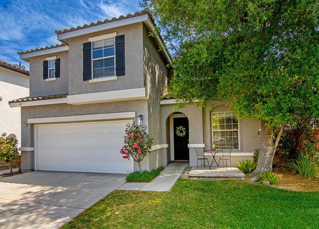 Property at 28498 Old Spanish Trl, Saugus, CA 91390, 3 beds, 2.5 baths