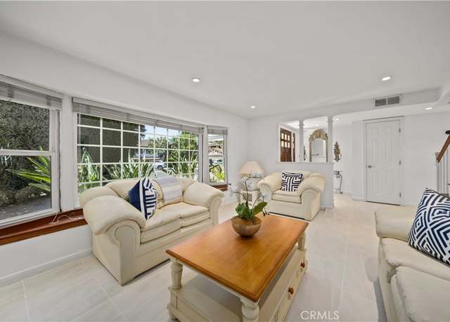 Property at 23900 Darbun Dr, Newhall, CA 91321, 5 beds, 3.5 baths