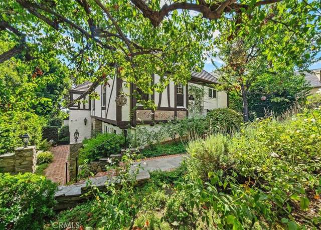 Property at 770 Huntington Cir, Pasadena, CA 91106, 5 beds, 6 baths