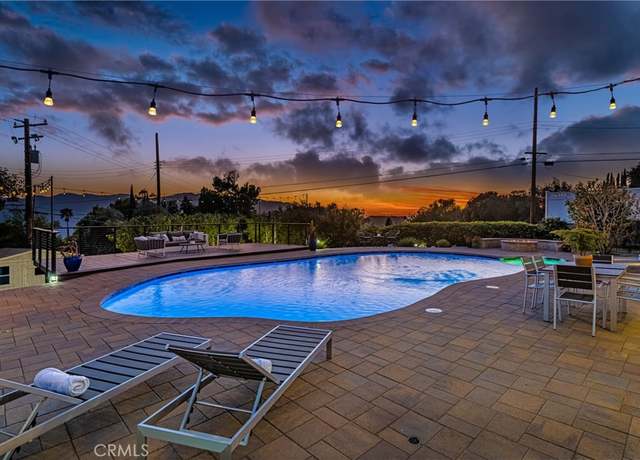 Property at 5410 Vista del Arroyo Dr, La Crescenta, CA 91214, 5 beds, 3.5 baths