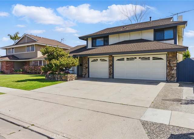 Property at 17192 Saint Andrews Ln, Huntington Beach, CA 92649, 4 beds, 2.5 baths