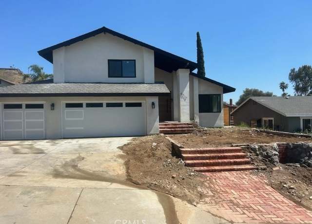 Property at 5816 El Palomino Dr, Riverside, CA 92509, 3 beds, 2.5 baths