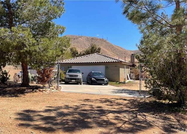Property at 20465 Piedmont Rd, Apple Valley, CA 92308, 3 beds, 2 baths