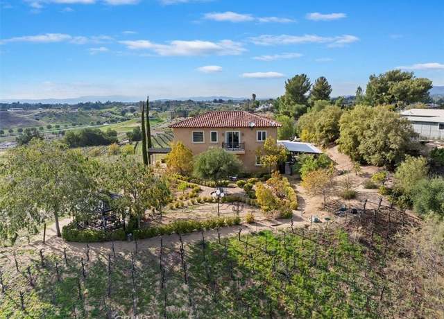 Property at 38330 De Portola Rd, Temecula, CA 92592, 2 beds, 2.5 baths