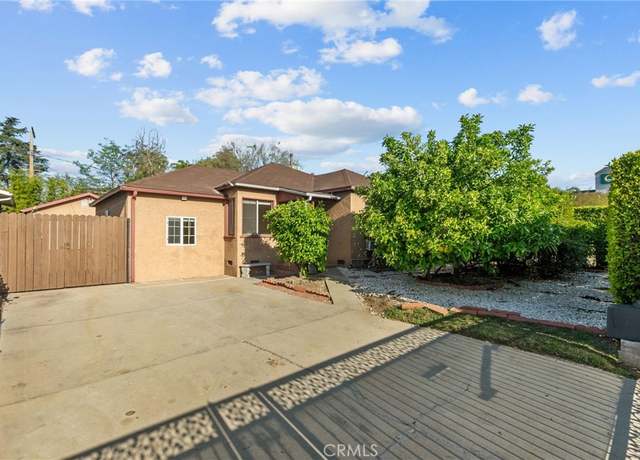 Property at 2227 N Buena Vista St, Burbank, CA 91504, 3 beds, 3 baths