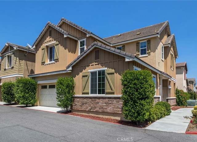Property at 22069 Windham Way, Saugus, CA 91350, 4 beds, 3 baths