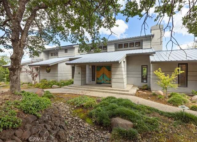 Property at 49 Spanish Garden Dr, Chico, CA 95928, 4 beds, 4 baths