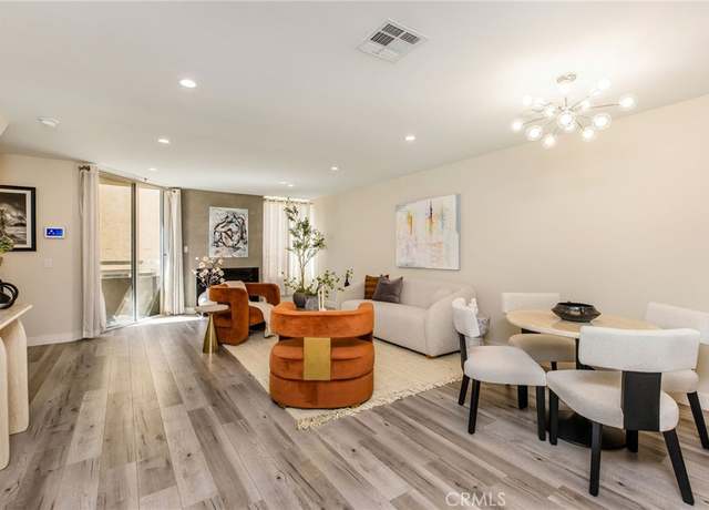 Property at 4164 Tujunga Ave #102, Studio City, CA 91604, 2 beds, 3 baths