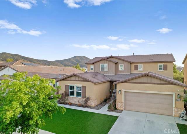 Property at 30205 Big Country Dr, Menifee, CA 92584, 5 beds, 4 baths