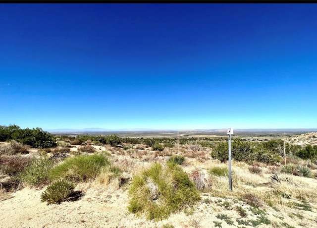 Property at 0 Avenue Y-8, Llano, CA 93544