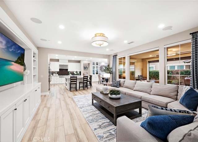 Property at 15 Vagar St, Rancho Mission Viejo, CA 92694, 2 beds, 2.5 baths