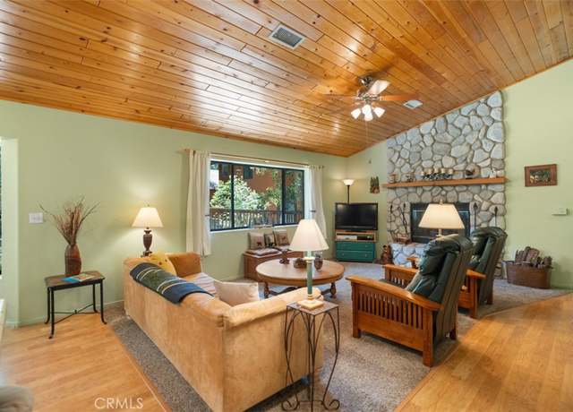 Property at 2324 Zermatt Dr, Pine Mtn Club, CA 93222, 3 beds, 2 baths