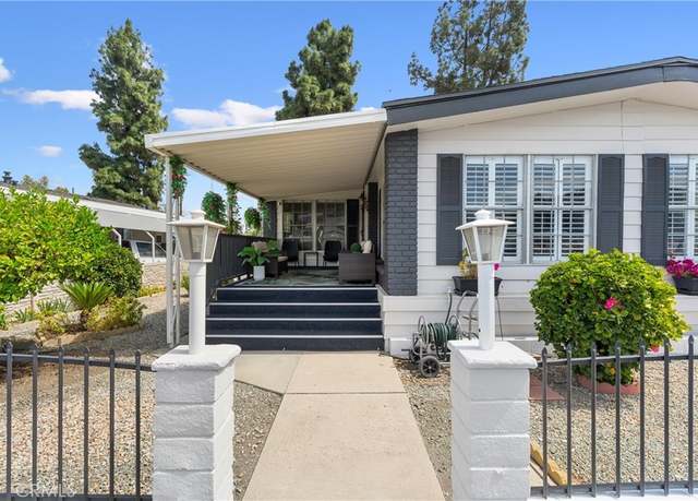 Property at 1353 Shadowglen Way, Corona, CA 92882, 3 beds, 2 baths