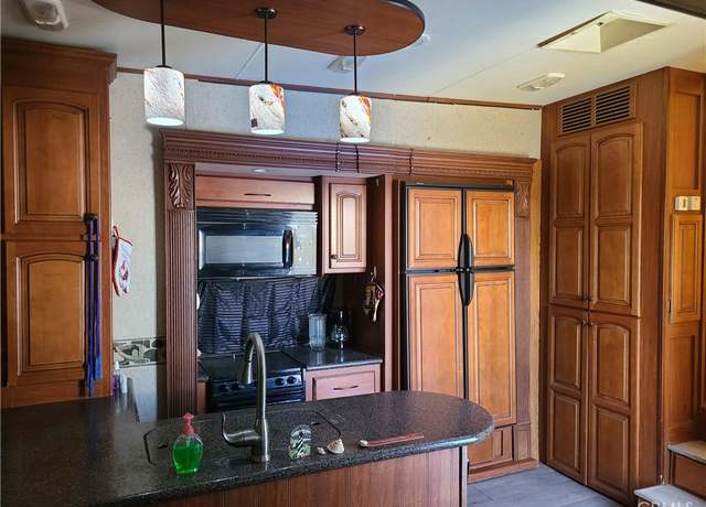 Property at 716-D1 Grand, Covina, CA 91723, 2 beds, 1 bath