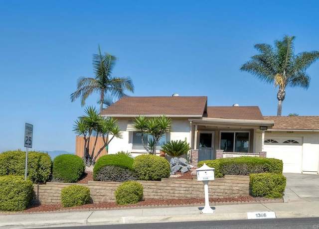 Property at 1366 Panorama Ridge Rd, Oceanside, CA 92056, 2 beds, 1 bath