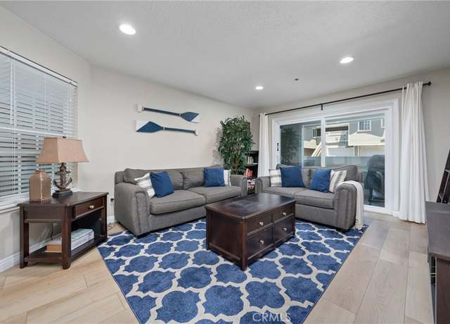 Property at 3500 S Greenville St Unit G3, Santa Ana, CA 92704, 2 beds, 2 baths