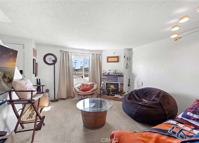 Property at 9100 Acacia Ave #6, Fontana, CA 92335, 2 beds, 1.5 baths