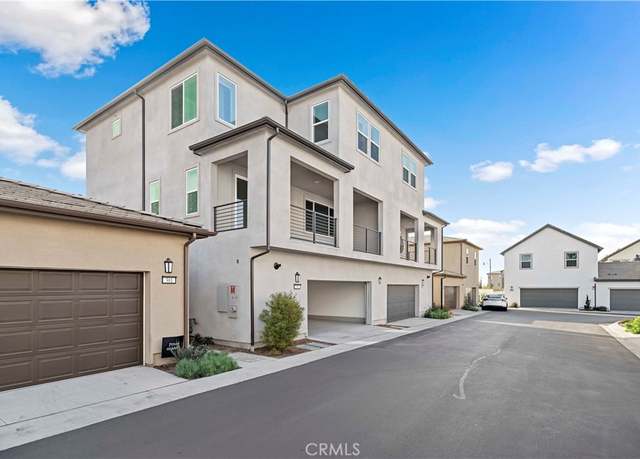 Property at 297 Lynx, Irvine, CA 92618, 3 beds, 3.5 baths