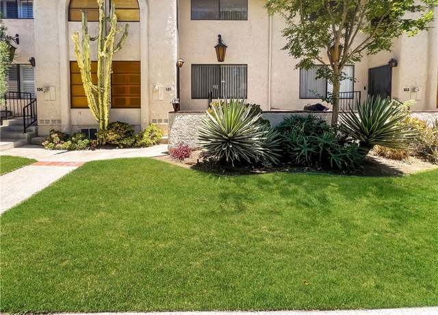 Property at 400 S Flower St #131, Orange, CA 92868, 2 beds, 2.5 baths