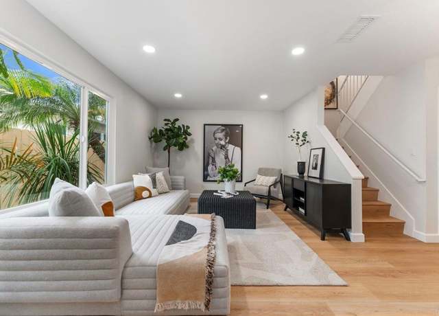 Property at 4532 Dawson Ave #3, San Diego, CA 92115, 3 beds, 2.5 baths