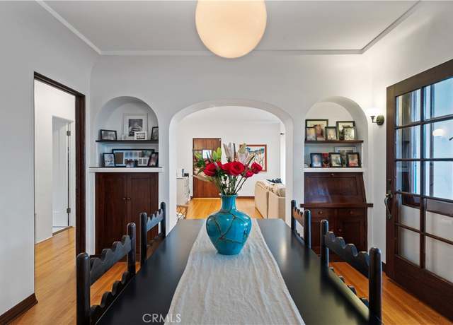 Property at 5022 E Broadway, Long Beach, CA 90803, 2 beds, 2 baths