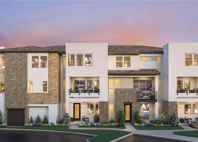 Property at 2710 Everly Dr, San Diego, CA 92108, 2 beds, 2.5 baths