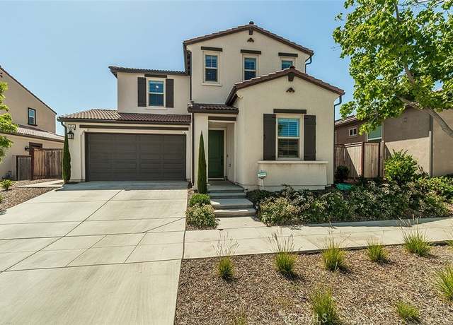 Property at 4254 Oak Knoll Rd, Madera, CA 93636, 4 beds, 3 baths
