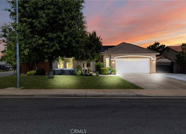 Property at 308 Riesling Vines St, Bakersfield, CA 93314, 3 beds, 2 baths