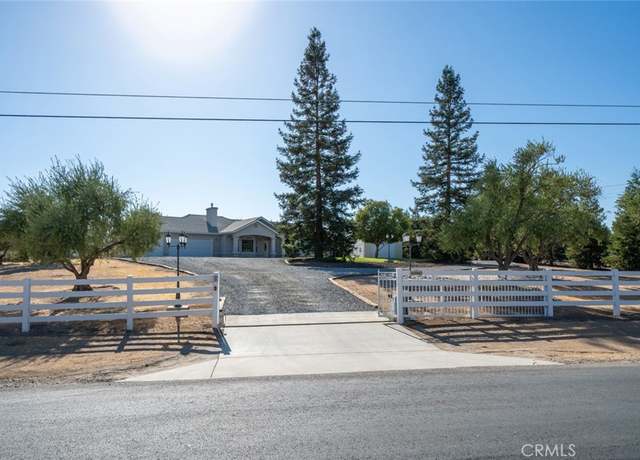 Property at 16860 Monreal Rd, Madera, CA 93636, 4 beds, 3 baths
