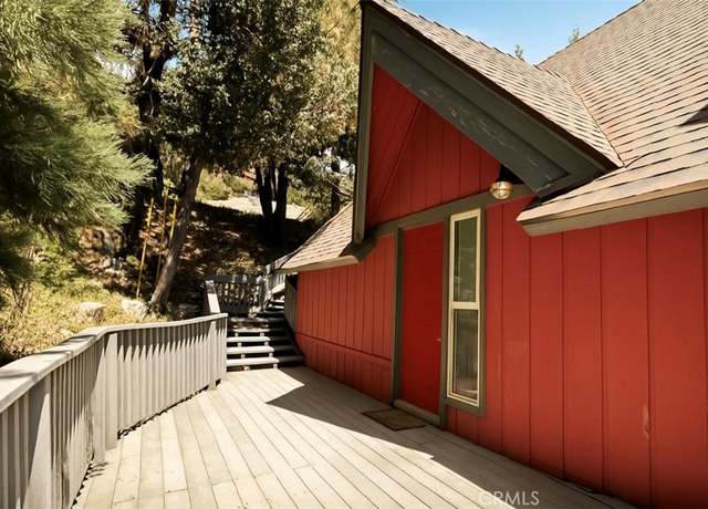 Property at 27711 Alpen Dr, Lake Arrowhead, CA 92352, 3 beds, 3 baths