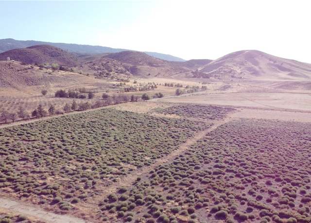 Property at 0 3279-001-036 Three Points Rd, Lancaster, CA 93536