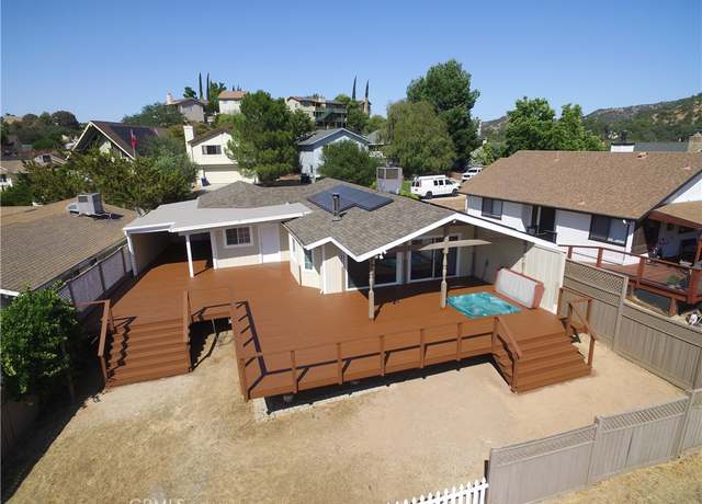 Property at 5101 Bluebird Ln, Paso Robles, CA 93446, 2 beds, 2 baths