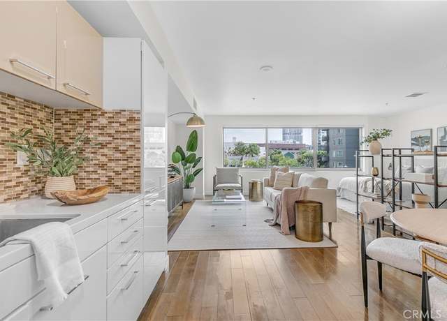 Property at 901 S Flower St #402, Los Angeles, CA 90015, 1 bed, 1 bath