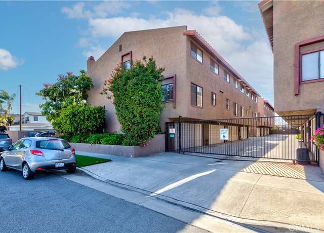 Property at 3448 W 171st St #9, Torrance, CA 90504, 3 beds, 2.5 baths